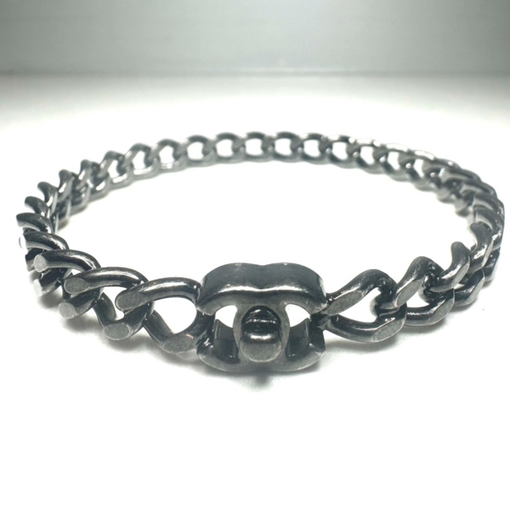 CHANEL Bangle Cuff Bracelet w/ CC Turnlock Chainlink detail in Gunmetal